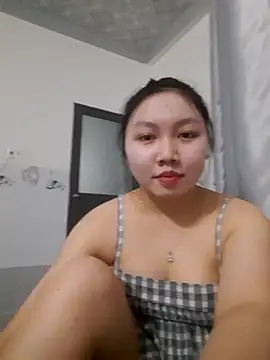 Heo xxinhxx online show from February 15, 2026, 1:09 pm