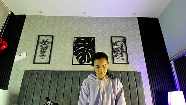 bliinkii and luka  online show from March 20, 2026, 12:43 pm