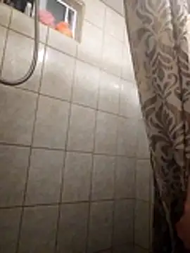 Mlo69 online show from February 25, 2026, 4:33 am