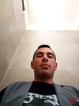 Mlo69 online show from February 25, 2026, 9:35 pm