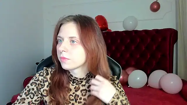 FreyaVey online show from February 19, 2026, 5:25 am