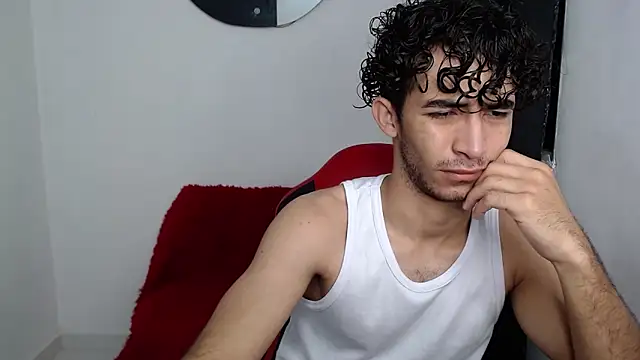 Snapshot of Caius_fox chatting on February 12, 2026, 11:16 am Caius fox online show from February 12, 2026, 11:16 am