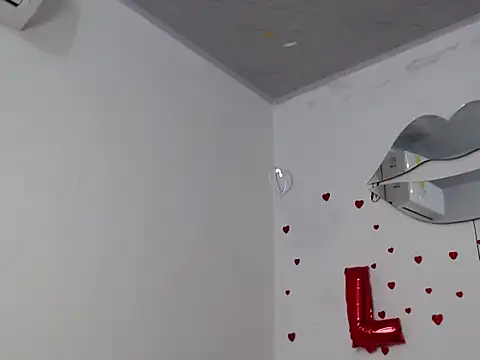 Caius fox online show from March 12, 2026, 12:33 pm