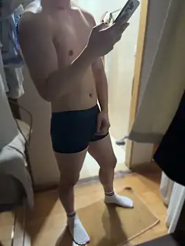 Zed Ryan online show from April 18, 2026, 11:49 pm