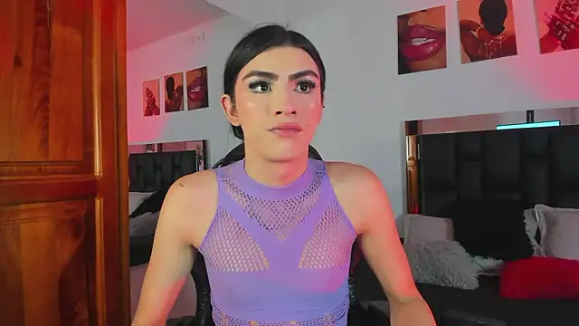 Isabella Moon9 online show from March 13, 2026, 11:28 am