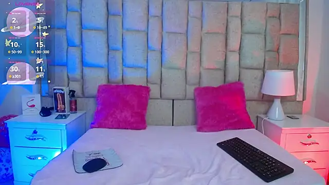 Snapshot of Bella_Haimi chatting on February 28, 2026, 3:51 am Bella Haimi online show from February 28, 2026, 3:51 am