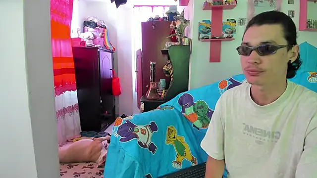 LokyHart online show from March 13, 2026, 3:18 pm