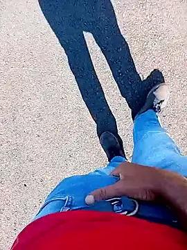 negrim10 online show from April 4, 2026, 12:35 pm