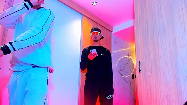 Snapshot of TheBatMansion chatting on February 3, 2026, 2:53 am TheBatMansion online show from February 3, 2026, 2:53 am