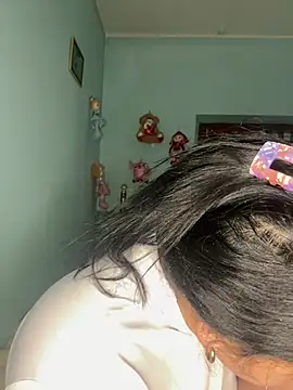 Aloyenita online show from February 21, 2026, 12:28 pm