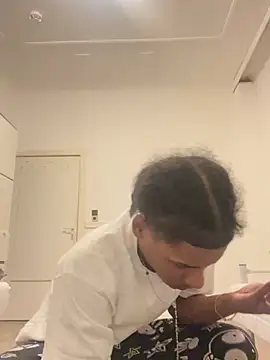 WeightedSurge online show from February 26, 2026, 12:09 am