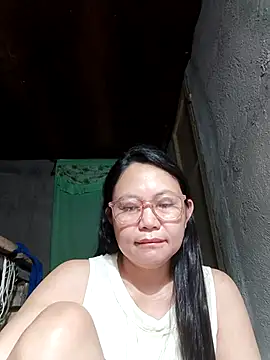 Snapshot of hotpinay_45 chatting on February 6, 2026, 7:06 pm hotpinay 45 online show from February 6, 2026, 7:06 pm