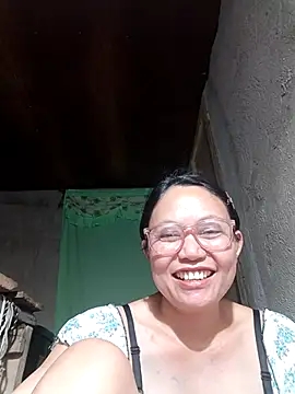 Snapshot of hotpinay_45 chatting on February 19, 2026, 7:37 am hotpinay 45 online show from February 19, 2026, 7:37 am