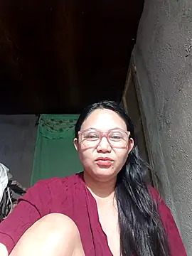 Snapshot of hotpinay_45 chatting on March 1, 2026, 8:00 pm hotpinay 45 online show from March 1, 2026, 8:00 pm