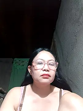 Snapshot of hotpinay_45 chatting on March 2, 2026, 7:21 pm hotpinay 45 online show from March 2, 2026, 7:21 pm