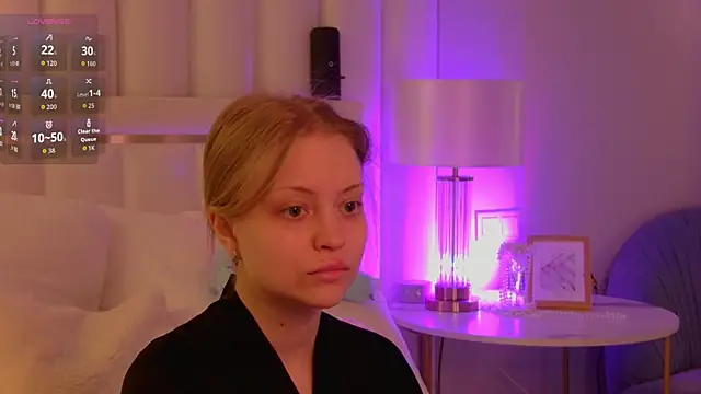 Snapshot of MollyHilton chatting on February 11, 2026, 5:51 pm MollyHilton online show from February 11, 2026, 5:51 pm