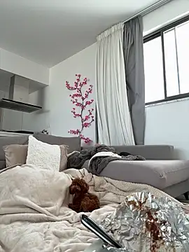 madlynn online show from February 22, 2026, 11:20 am