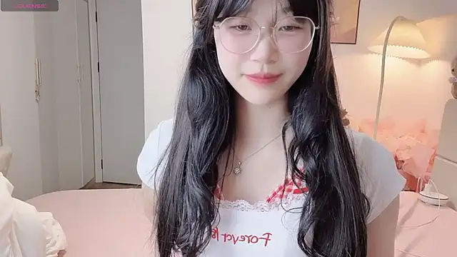 Luminous4173 online show from May 26, 2026, 1:07 pm