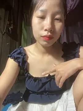 Snapshot of -Xenia_ chatting on March 29, 2026, 5:57 pm -Xenia online show from March 29, 2026, 5:57 pm