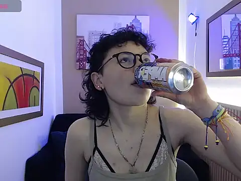 Snapshot of samantta_ink chatting on February 25, 2026, 1:43 pm samantta ink online show from February 25, 2026, 1:43 pm