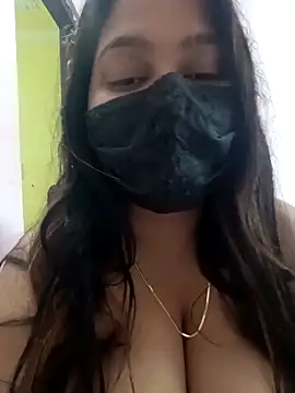 Aliya Hott online show from April 10, 2026, 6:01 pm