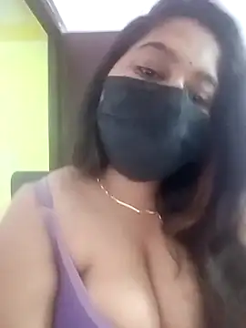 Aliya Hott online show from April 18, 2026, 6:06 am