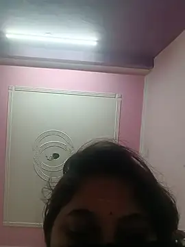 Aliya Hott online show from June 1, 2026, 6:26 am