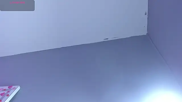 Snapshot of nina_swaan chatting on March 3, 2026, 11:27 am nina swaan online show from March 3, 2026, 11:27 am