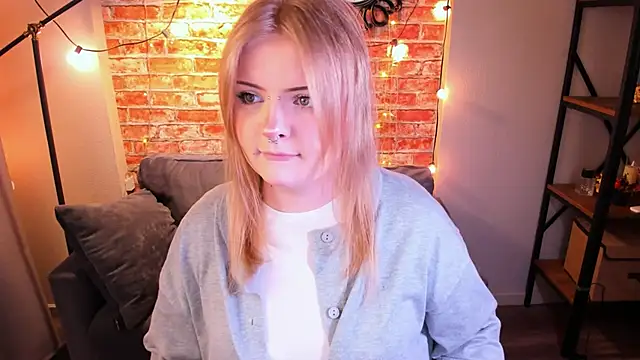 Emily Coyness online show from February 25, 2026, 4:49 pm