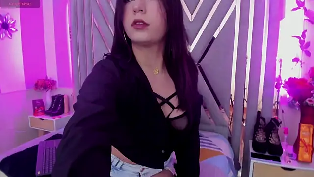 kissy seduce online show from April 8, 2026, 1:11 pm