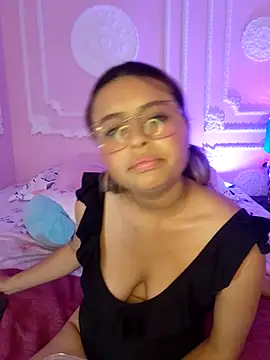 Snapshot of AngellVisen chatting on February 5, 2026, 7:51 pm AngellVisen online show from February 5, 2026, 7:51 pm