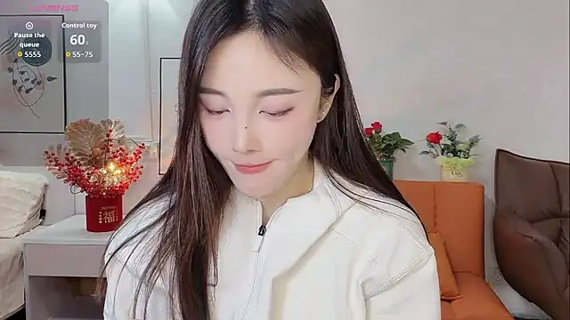 Snapshot of Lisa-295188 chatting on February 24, 2026, 10:02 am Lisa-295188 online show from February 24, 2026, 10:02 am