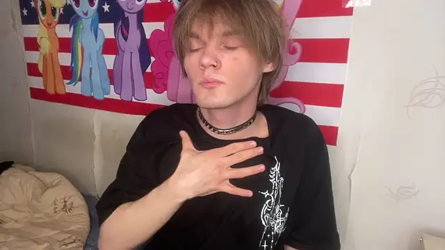 Jeycob ice online show from March 23, 2026, 1:04 pm