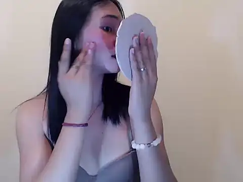 Sinfulrose  online show from February 5, 2026, 6:51 am