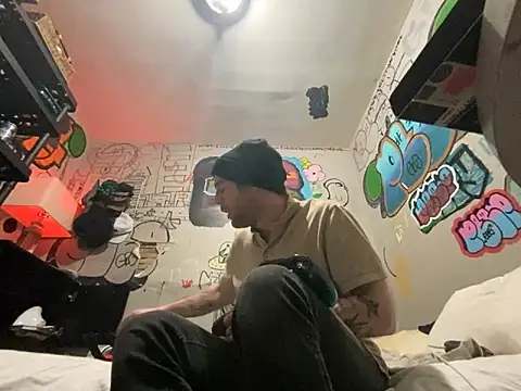 gothboiplzty online show from February 18, 2026, 1:45 am