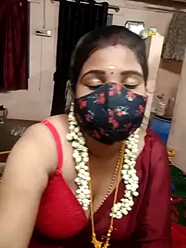 Snapshot of Madhusri_Tamil_Telugu chatting on April 26, 2026, 1:20 pm Madhusri Tamil Telugu online show from April 26, 2026, 1:20 pm