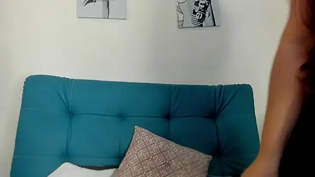 Victoria Rosee online show from February 16, 2026, 12:45 pm