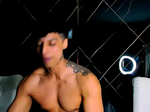 Wolfe Owen online show from March 5, 2026, 8:49 pm