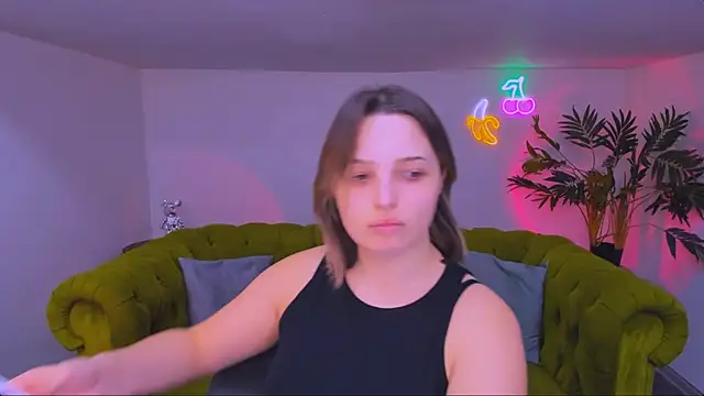 Snapshot of meowseduce chatting on February 9, 2026, 1:15 pm meowseduce online show from February 9, 2026, 1:15 pm