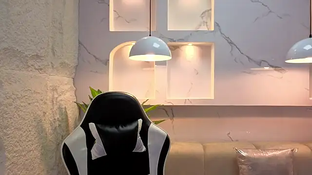 Snapshot of aurora_tp chatting on February 12, 2026, 2:39 am aurora tp online show from February 12, 2026, 2:39 am