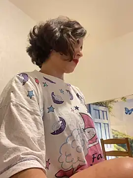 eva luz online show from April 7, 2026, 8:20 pm