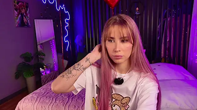 plugmyHDMI online show from February 16, 2026, 7:54 pm