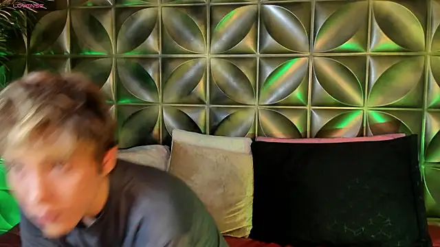 DannyParker  online show from March 12, 2026, 4:51 am