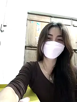 Baby-sexytits2026 online show from April 15, 2026, 9:04 pm