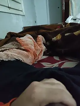 Snapshot of amirMohamed58 chatting on February 8, 2026, 12:14 am amirMohamed58 online show from February 8, 2026, 12:14 am