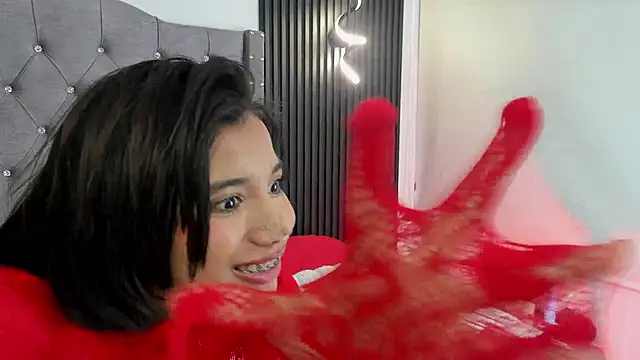 Emily bruss online show from March 8, 2026, 3:32 am