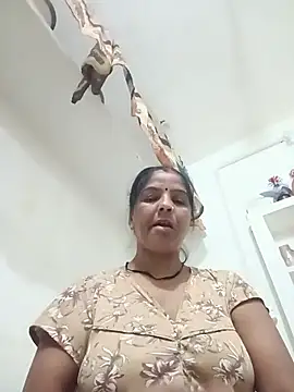Snapshot of punamji_sexe chatting on May 15, 2026, 2:40 am punamji sexe online show from May 15, 2026, 2:40 am