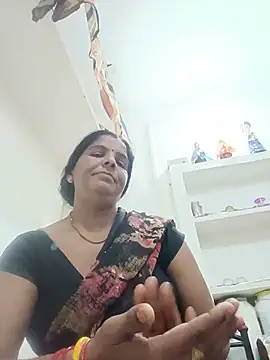 Snapshot of punamji_sexe chatting on June 1, 2026, 12:07 pm punamji sexe online show from June 1, 2026, 12:07 pm
