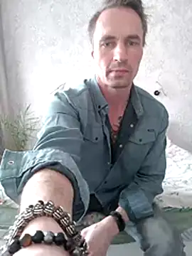 Wargunex online show from April 11, 2026, 4:11 pm