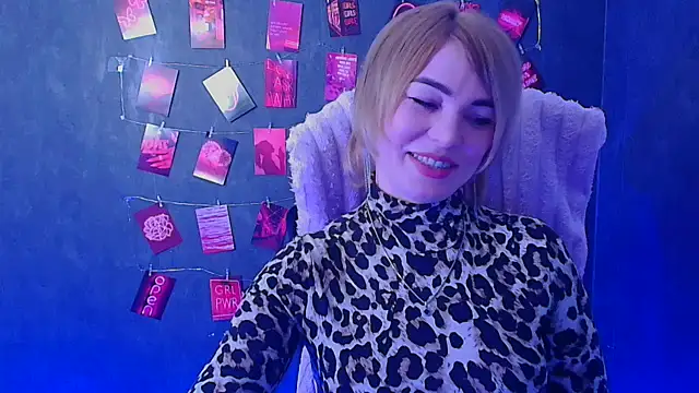 CuttieEmma online show from March 16, 2026, 12:31 pm